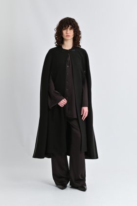 Кейп с черной пальтовки в мелкую полоску